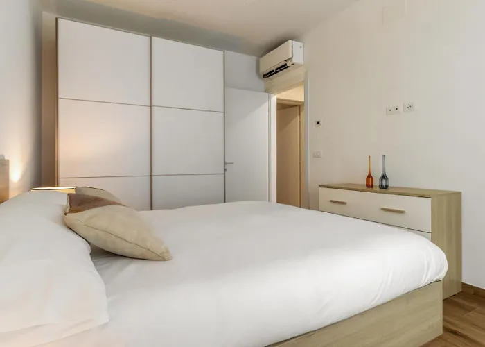 Lume, Family Διαμέρισμα *